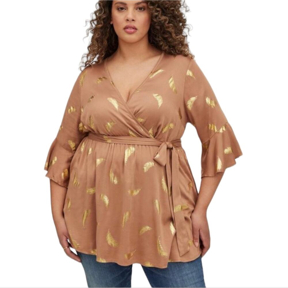 Torrid Metallic Gold Leaf Babydoll Challis Surplice Tie-Front Top Plus Size 2 2X